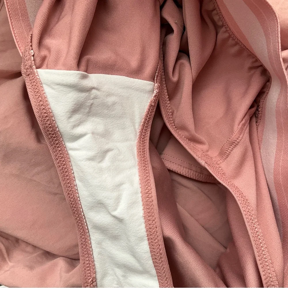 Alo Yoga Alo Yoga Match Point Short Vintage Pink S